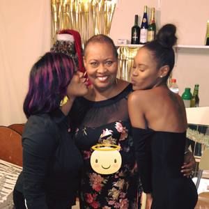 Meet your Posher, Natasha